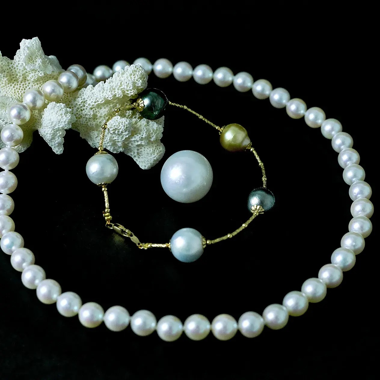 Khai Asia Pearl Bracelets On Coral