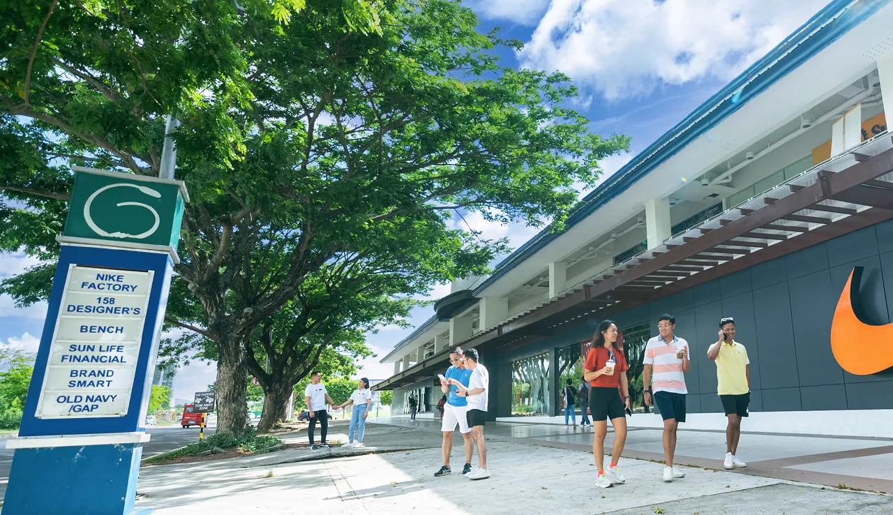 Paseo Outlets Lifestyle Mall