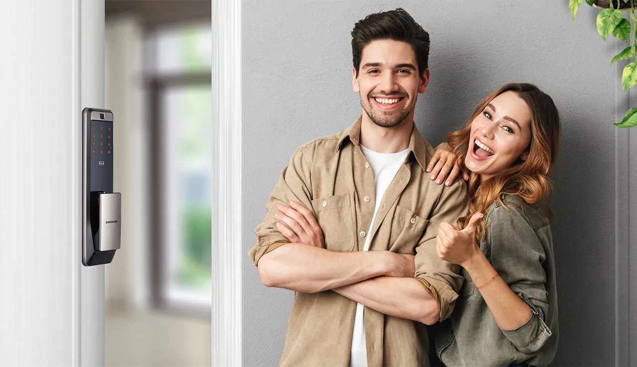 Samsung Smart Lock Couple With Smart Lock On House Door